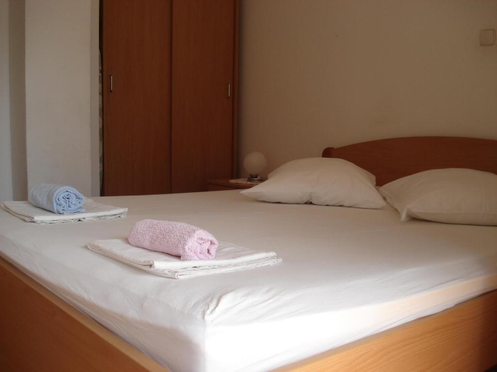 Guest House Karevic Χβαρ Εξωτερικό φωτογραφία